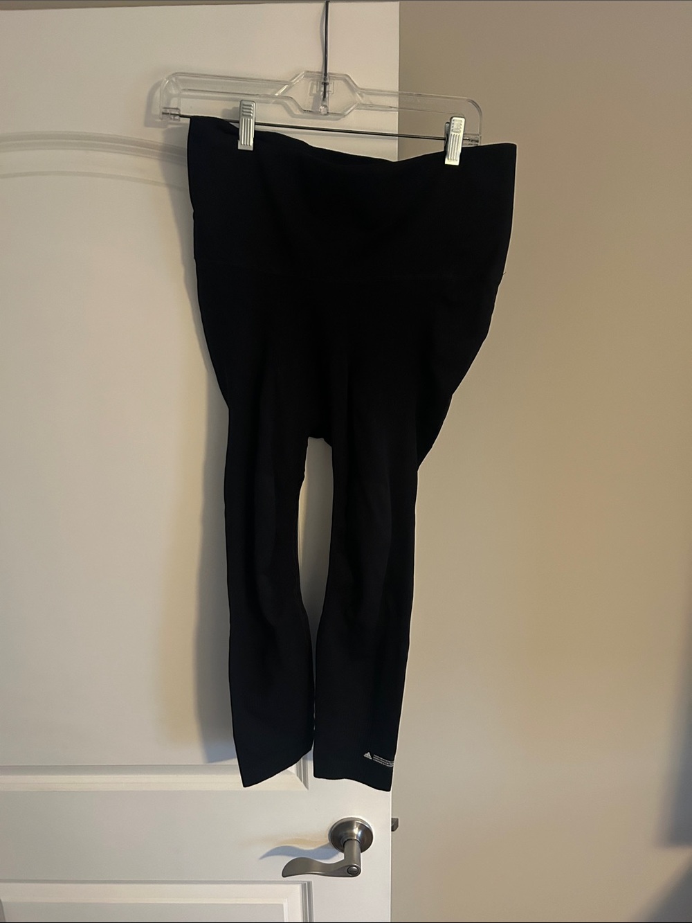 NWOT Adidas Seamless Black Performance Leggings with Subtle Logo